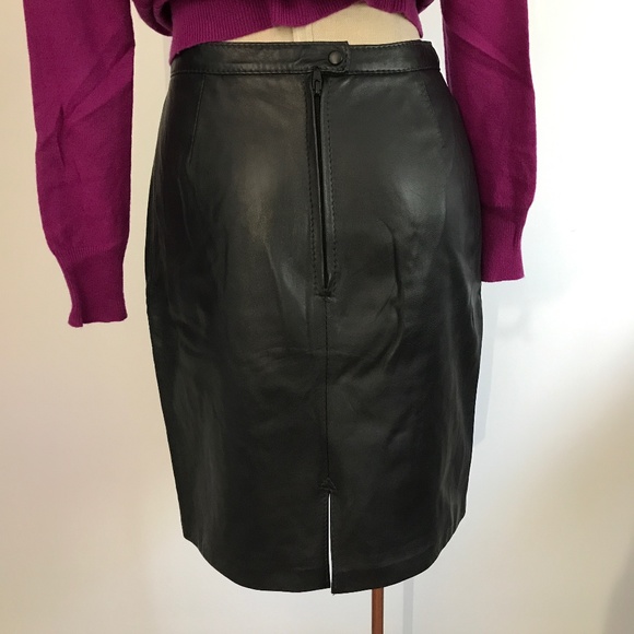 Joseph & Margot - Dark Blue Genuine Leather Mini Skirt - Picture 3 of 6